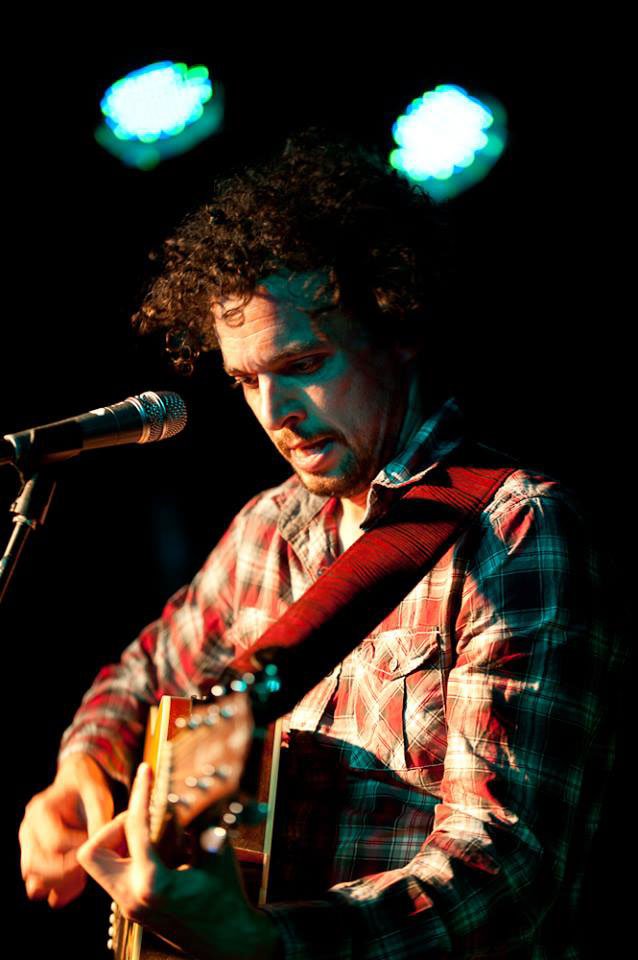 Musical comedian Elliot Mason live on stage at The Water Rats in London. Photograph by Harald Haugan